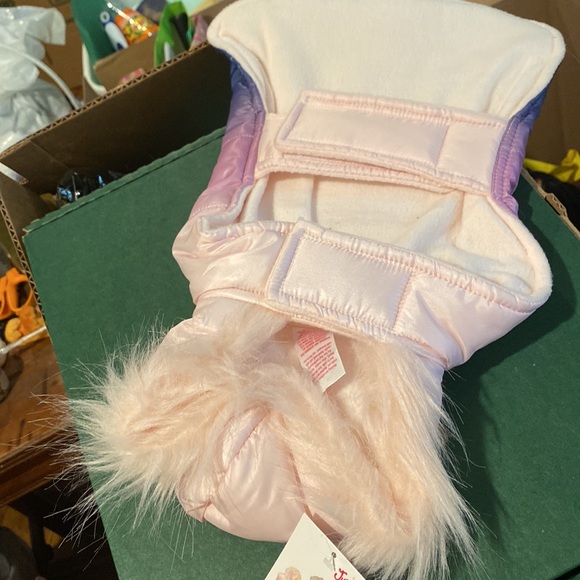 Justice brand ombré reversible xs brand new with tags. Fur around the hood! 💝 - Picture 3 of 4